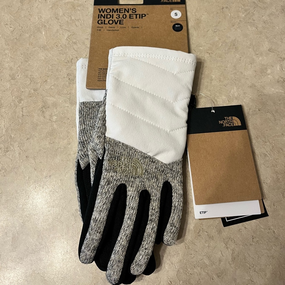 The North Face Women’s Gloves